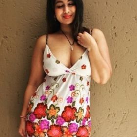 CALLGIRLS DIVYA 24x7 DOORSTEP AND IN CALL GIRLS SERVICE 96548⇦ 24252